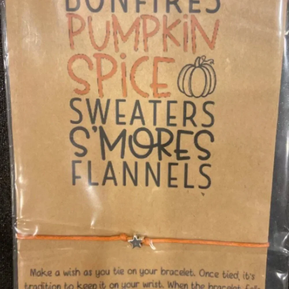 Bonfires Pumpkin Spice Wish Bracelet  4379  NWT Boutique